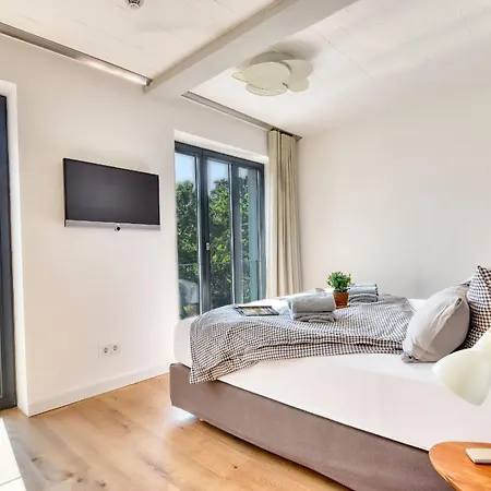 Appartement Sonnenloft 14 Mit Eigenem Kamin, Sauna, Strandkorb Am Und Pool Im Haus Duene 7 Prora *