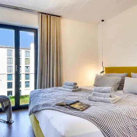 Sonnenloft 14 Mit Eigenem Kamin, Sauna, Strandkorb Am Und Pool Im Haus Duene 7 Prora Binz
