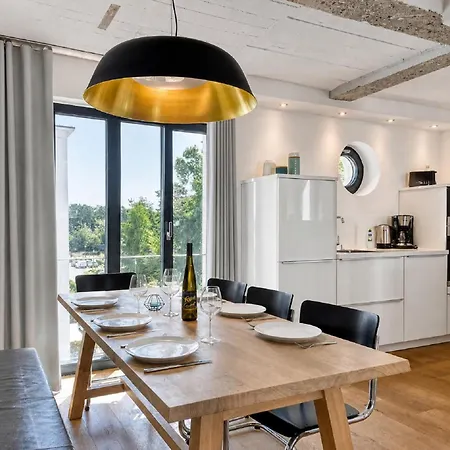 Appartement Sonnenloft 14 Mit Eigenem Kamin, Sauna, Strandkorb Am Und Pool Im Haus Duene 7 Prora