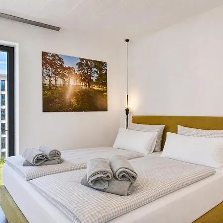 Sonnenloft 14 Mit Eigenem Kamin, Sauna, Strandkorb Am Und Pool Im Haus Duene 7 Prora
